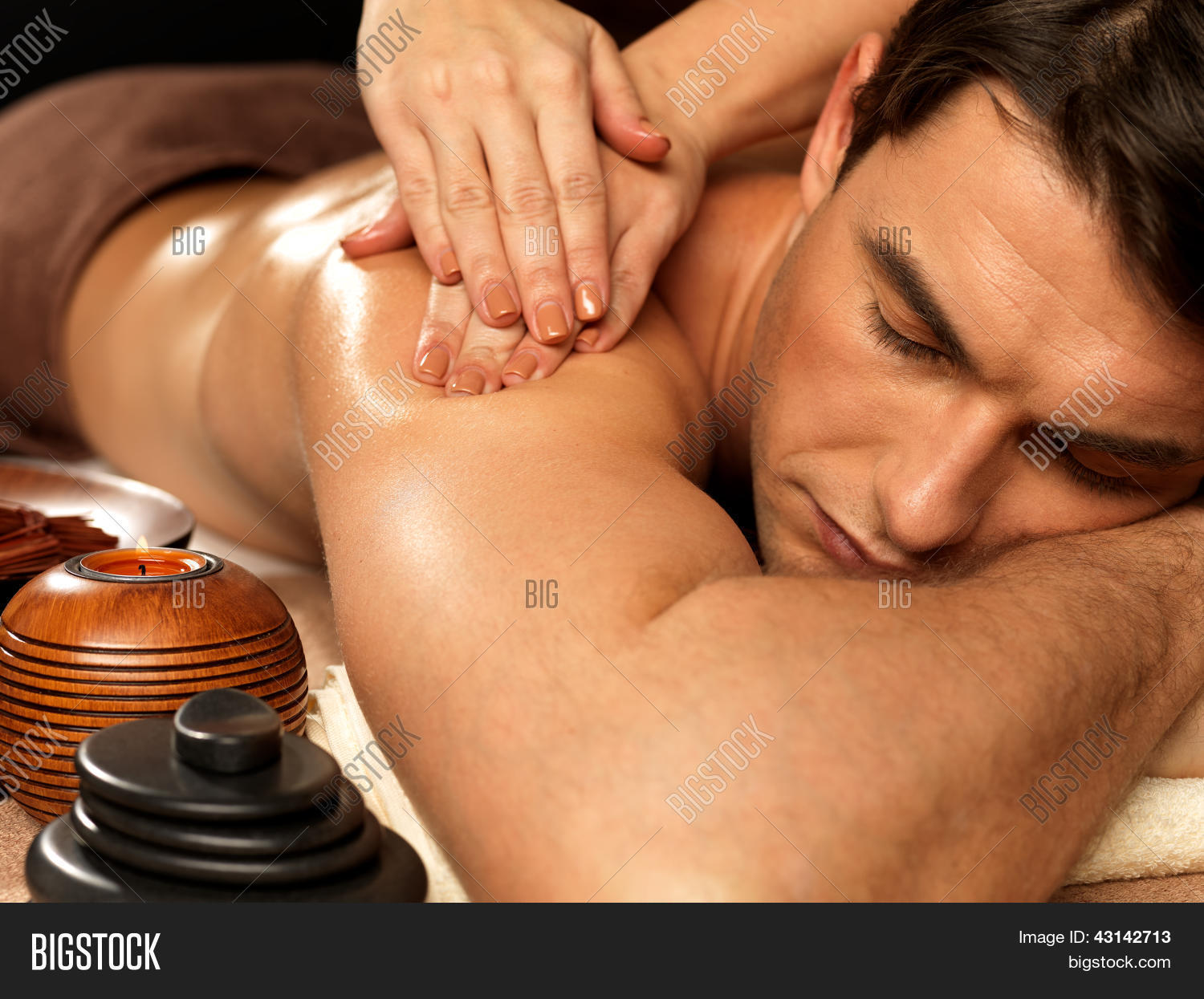 расслабляющий массаж для мужчин